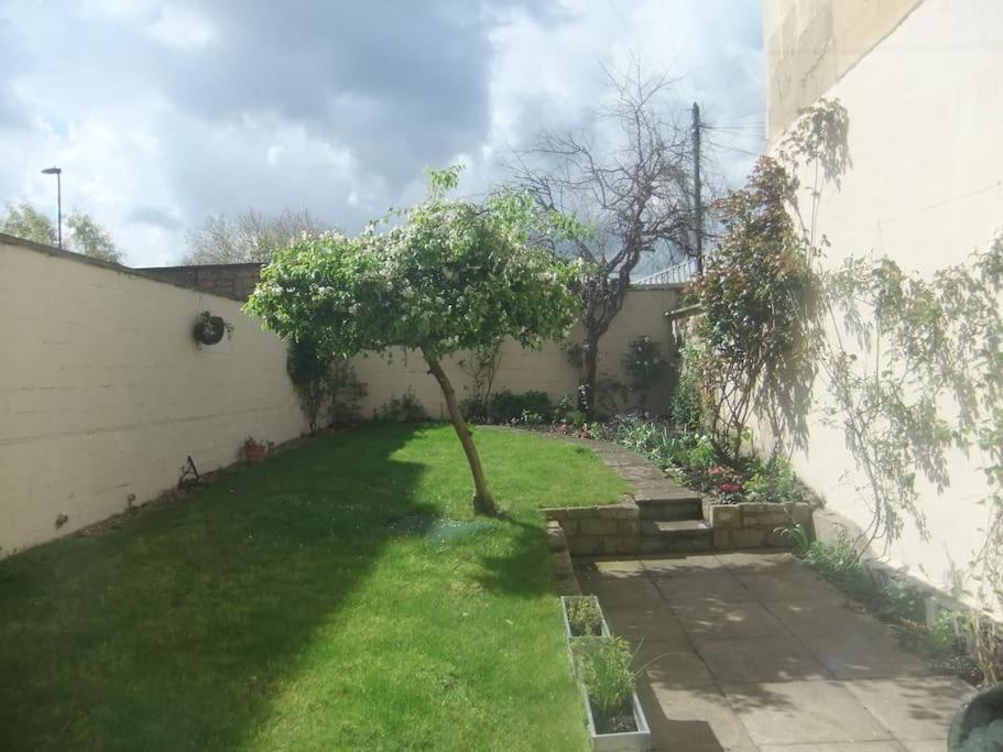 Garden Maisonette In Bath City Centre Eksteriør bilde